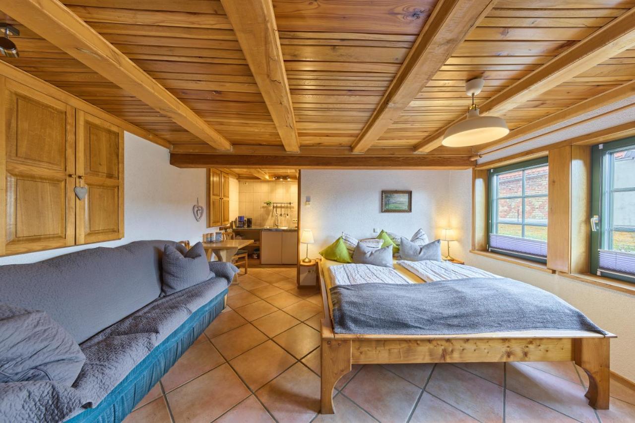 Landhotel Brauner Hirsch Kammerforst Habitación foto